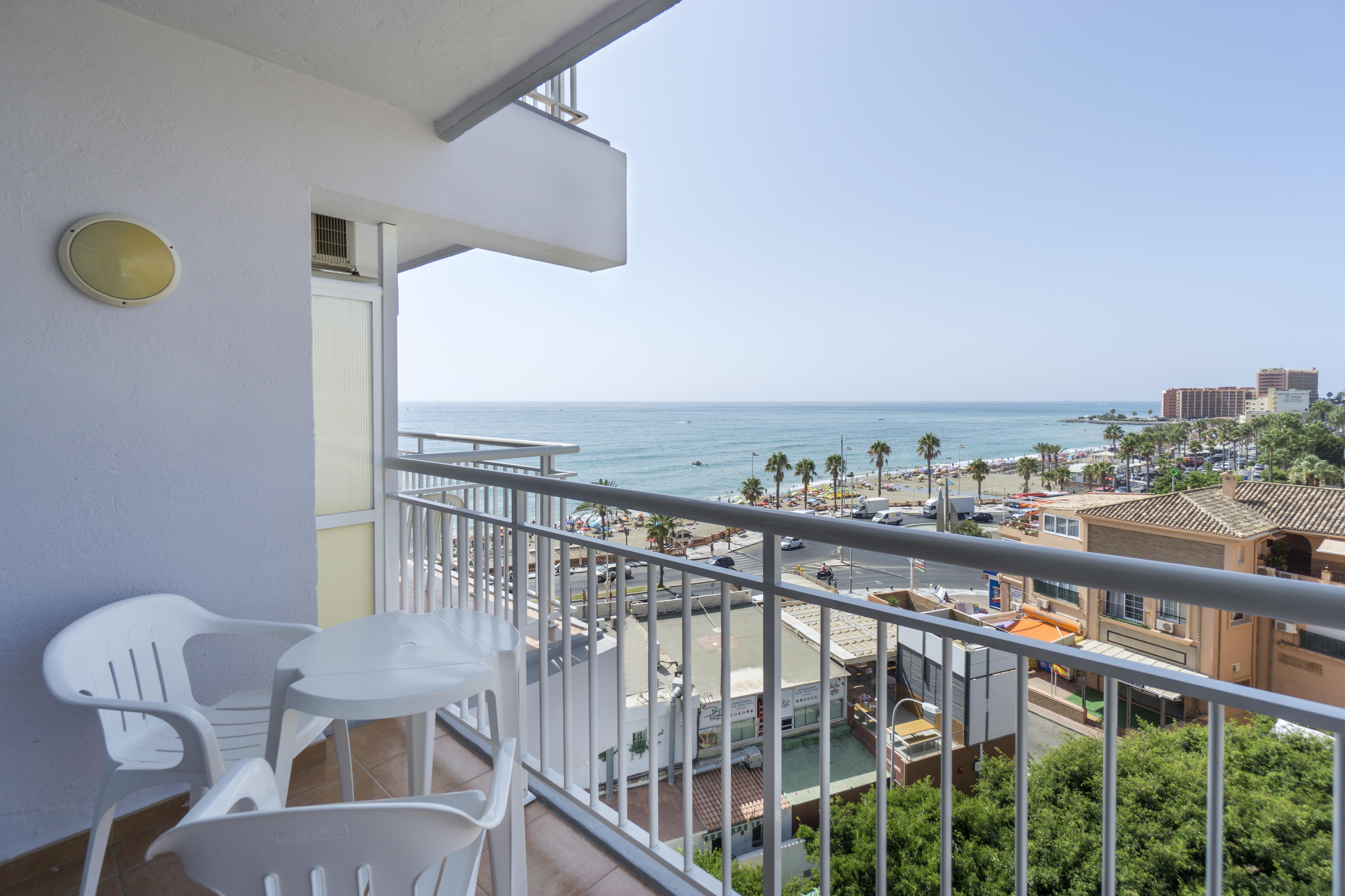 Medplaya Hotel Alba Beach Бенальмадена Экстерьер фото